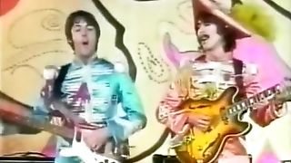 The Beatles - Hello Goodbye (promo) (version 1)